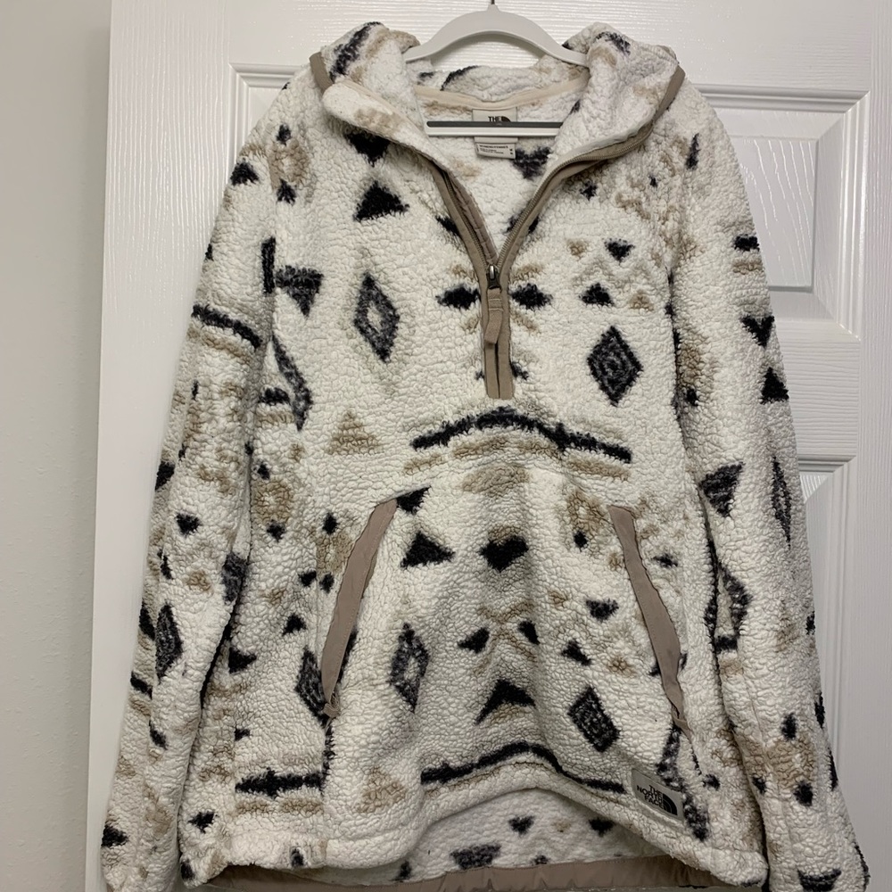 Northface Medium fleece pullover jacket with hood